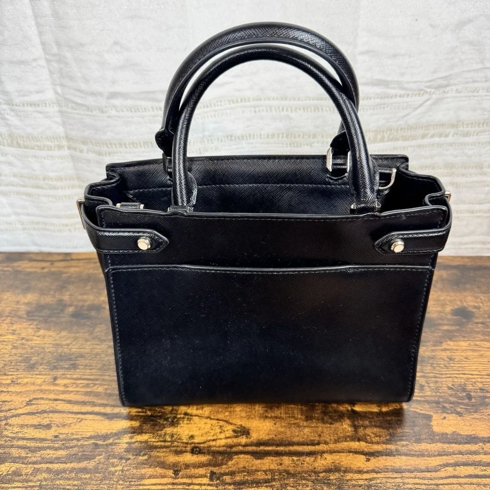 Kate Spade Stacy Small Satchel (WKRU7097), a pre-owned black leather shoulder‎